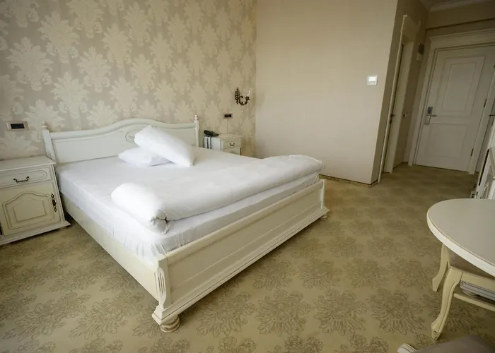 Hera Boutique 4* Constanţa